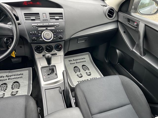 2010 Mazda Mazda3 i Sport 4dr Sedan 5A