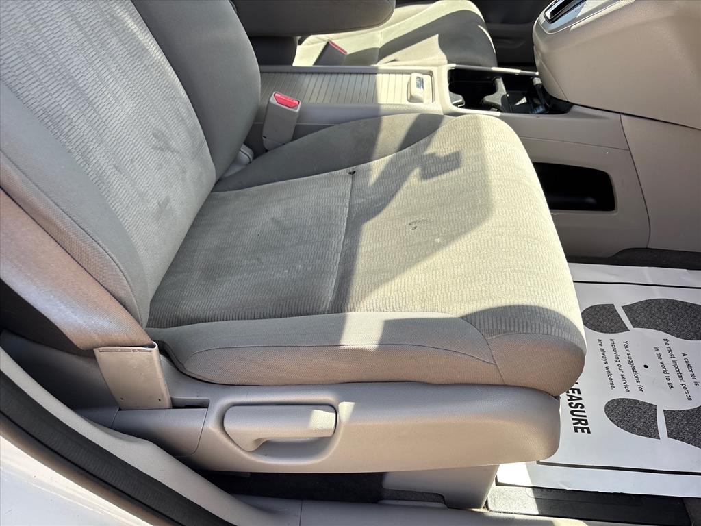 2012 Honda CR-V LX - Photo 24