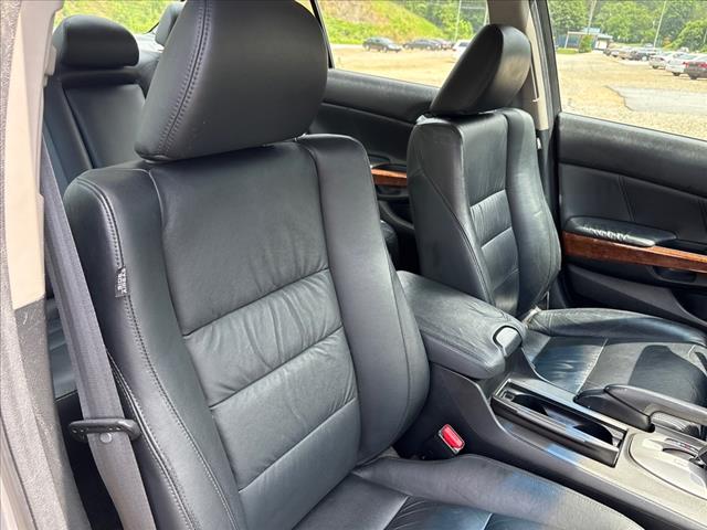 2011 Honda Accord EX-L Sedan 4D