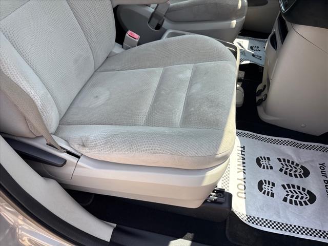 2017 Dodge Grand Caravan SE Minivan 4D