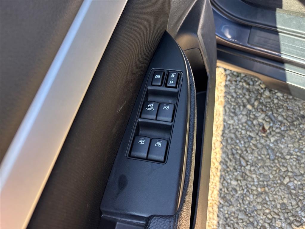 2013 Subaru Outback Premium - Photo 25