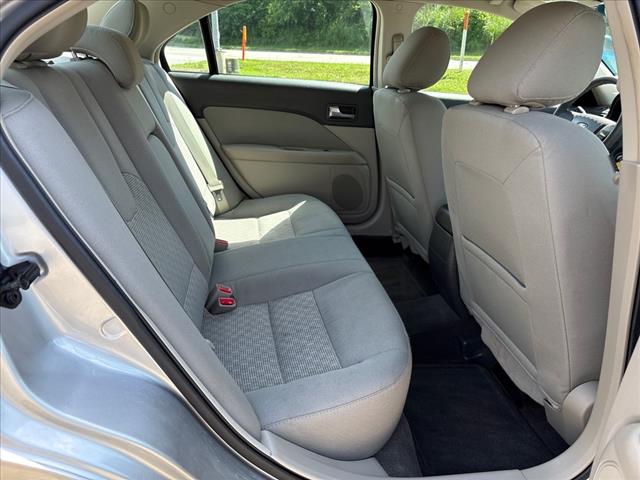 2012 Ford Fusion SE Sedan 4D