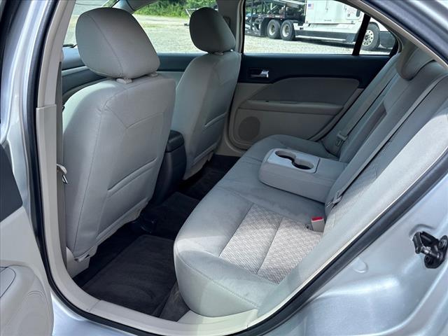 2012 Ford Fusion SE Sedan 4D