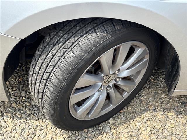 2011 Honda Accord EX-L Sedan 4D
