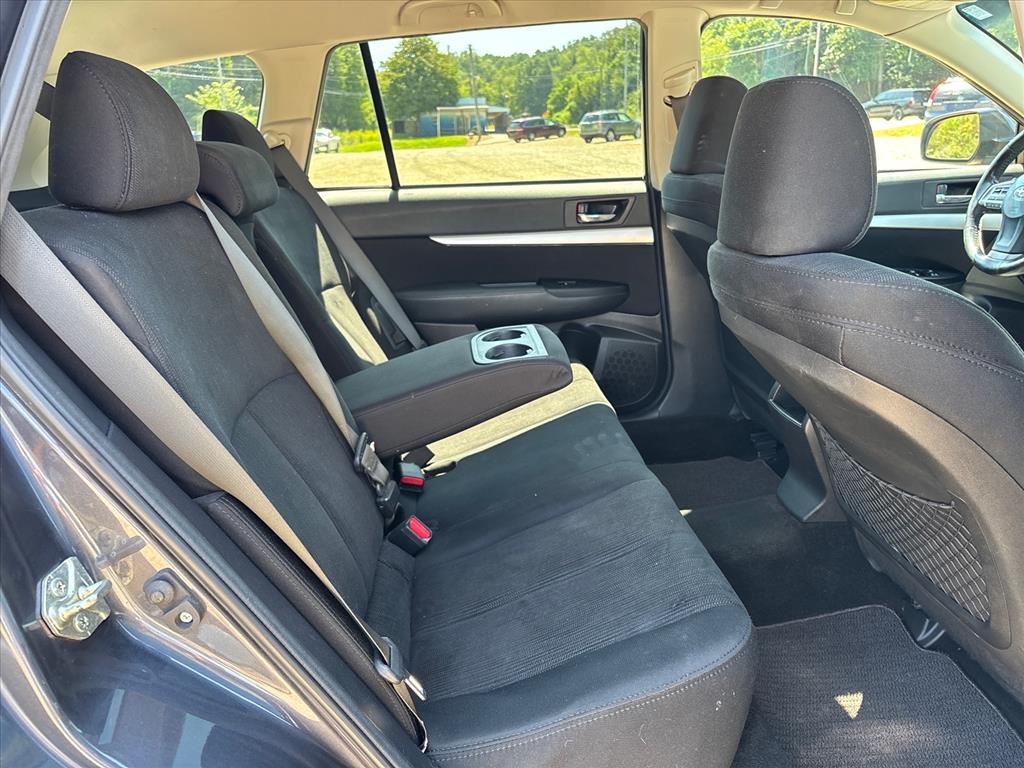 2013 Subaru Outback Premium - Photo 32
