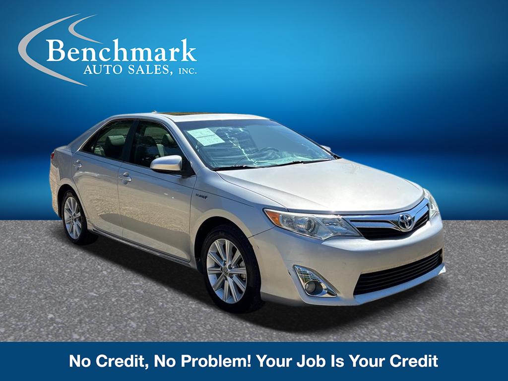 2013 Toyota Camry XLE Hybrid - Photo 4