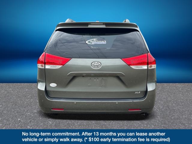 2011 Toyota Sienna XLE Minivan 4D