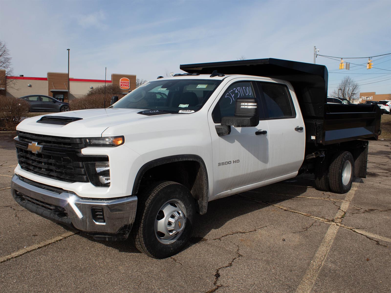 2025 Chevrolet Silverado 3500HD CC Work Truck