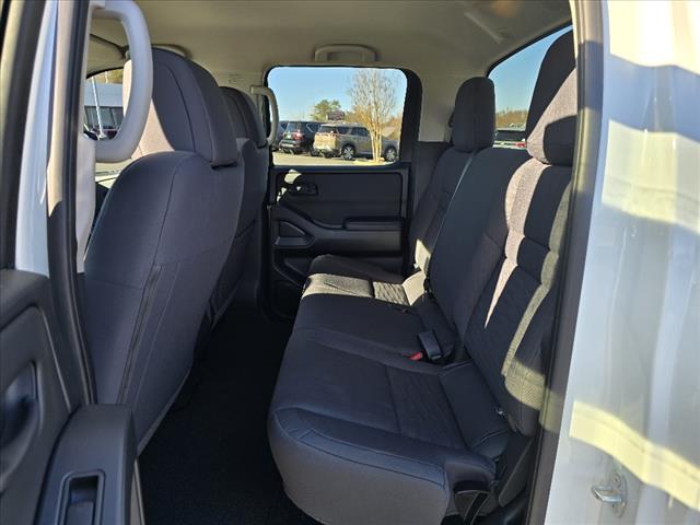2025 Nissan Frontier S