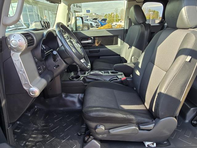 2012 Toyota FJ Cruiser Base