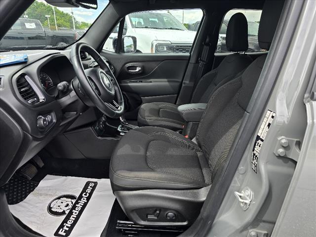 2022 Jeep Renegade Altitude