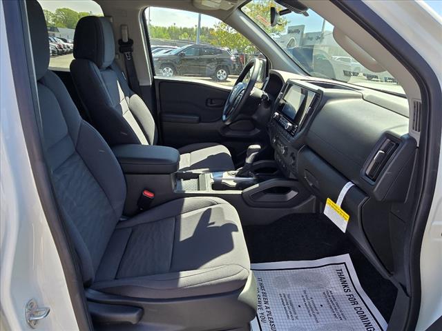2025 Nissan Frontier S