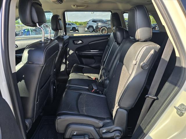 2017 Dodge Journey Crossroad