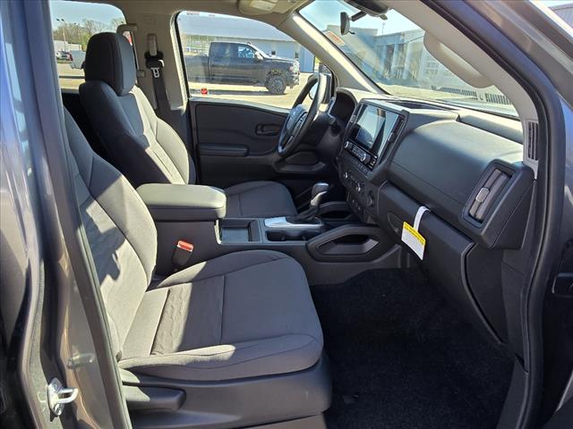 2025 Nissan Frontier S