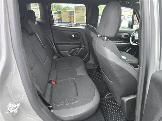2022 Jeep Renegade Altitude