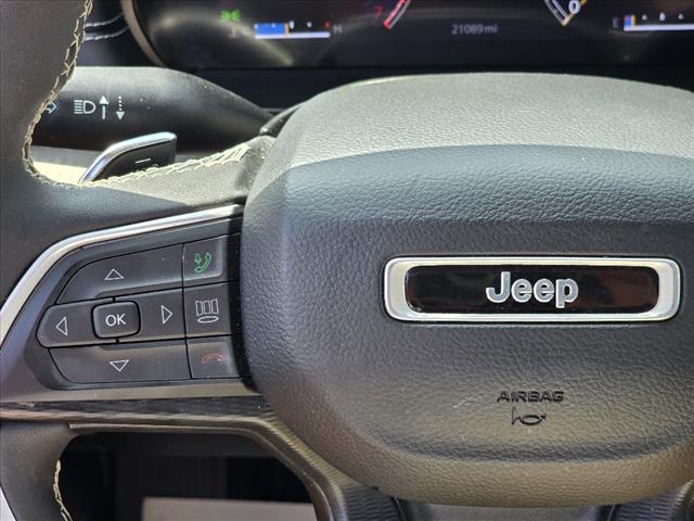 2023 Jeep Grand Cherokee Laredo