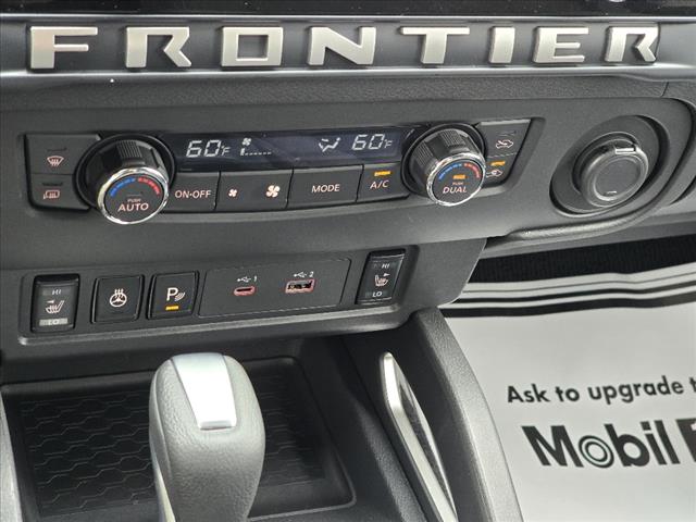 2025 Nissan Frontier SV