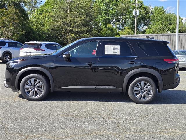 2025 Nissan Pathfinder S