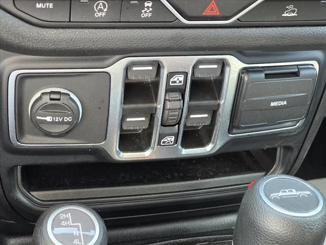 2024 Jeep Gladiator NightHawk