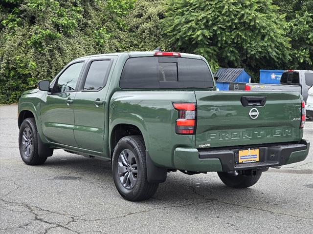2025 Nissan Frontier SV
