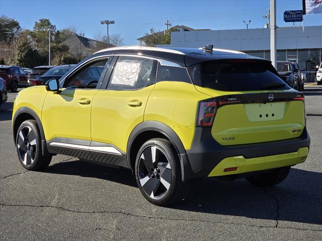 2025 Nissan Kicks SR