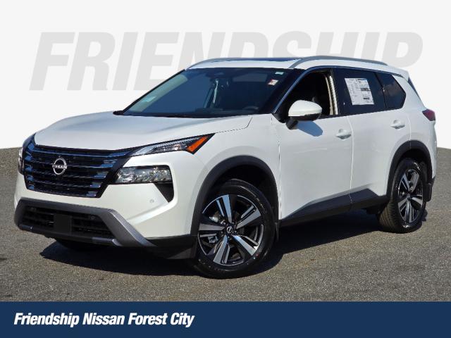 2025 Nissan Rogue SL