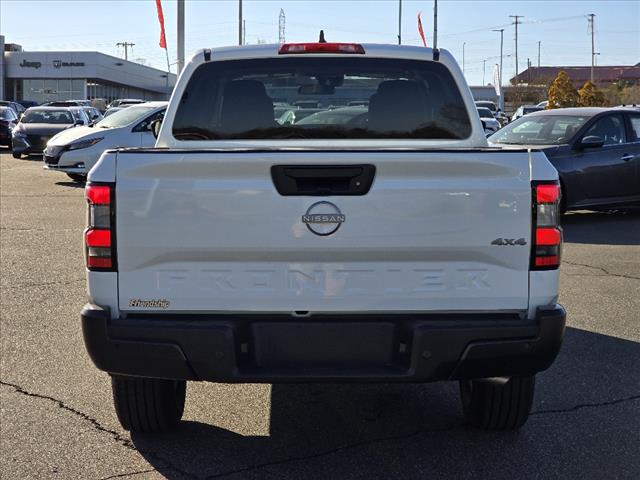 2025 Nissan Frontier S