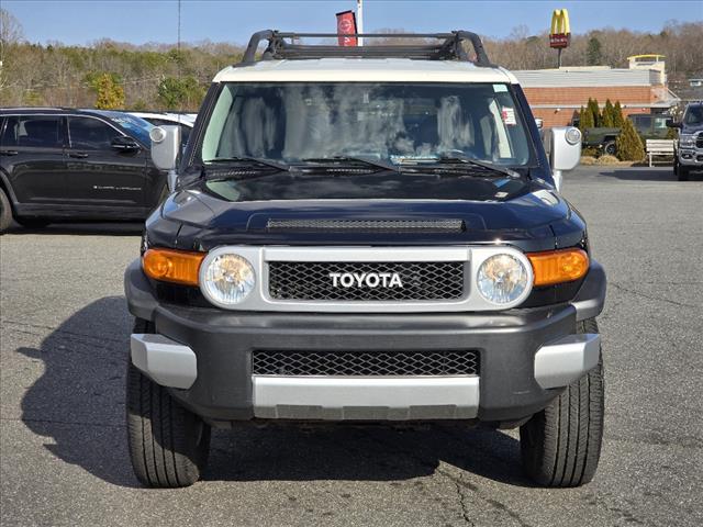 2012 Toyota FJ Cruiser Base