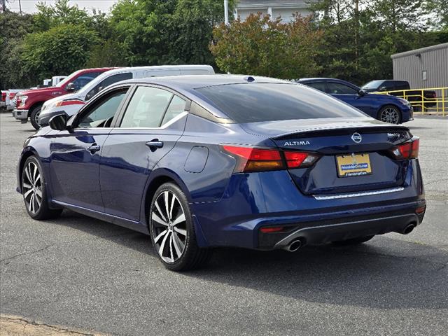 2022 Nissan Altima 2.5 SR