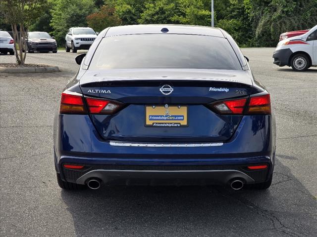 2022 Nissan Altima 2.5 SR