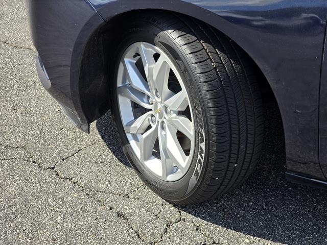 2017 Chevrolet Impala LT 1LT