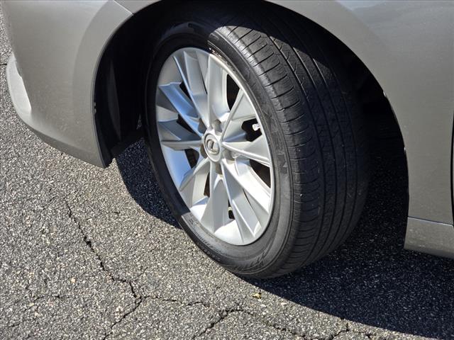 2015 Lexus ES 300h 300h