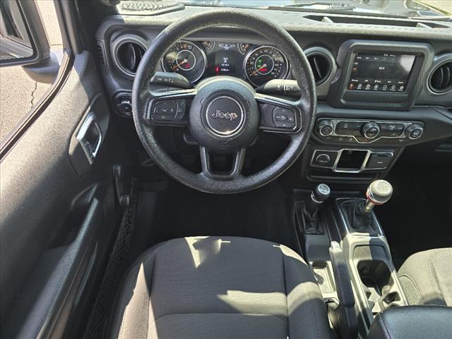 2022 Jeep Wrangler Unlimited Sport