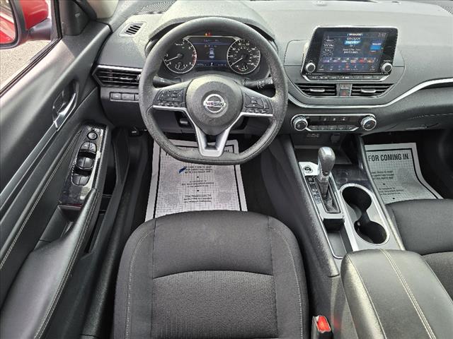 2021 Nissan Altima 2.5 SV