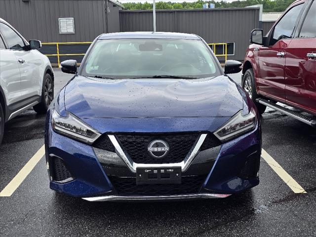 2023 Nissan Maxima SV