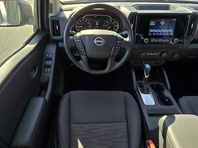 2025 Nissan Frontier S