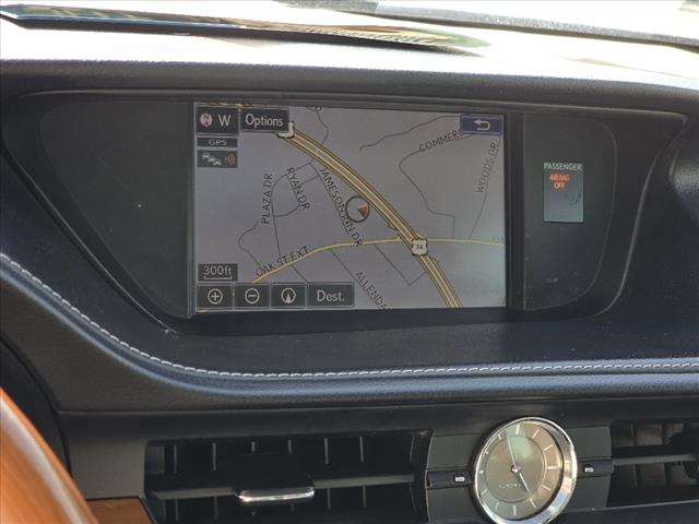 2015 Lexus ES 300h 300h