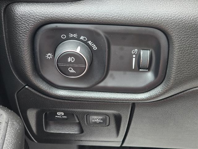 2025 RAM 1500 Warlock