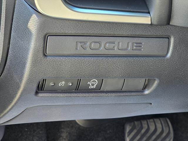 2025 Nissan Rogue S