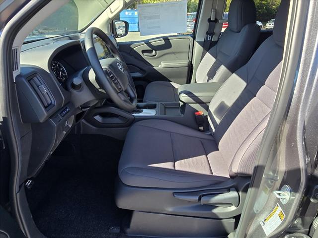 2025 Nissan Frontier S