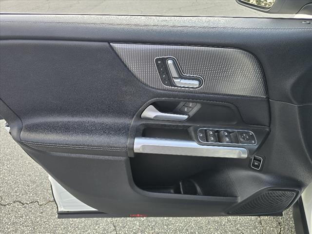 2021 Mercedes-Benz GLB GLB 250
