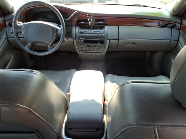2002 Cadillac DeVille Base