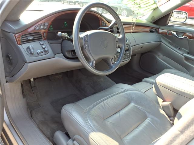 2002 Cadillac DeVille Base