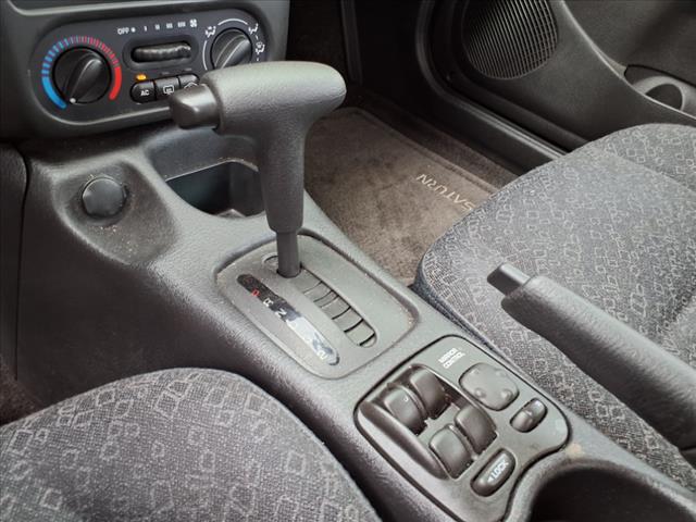 2002 Saturn S-Series SL1