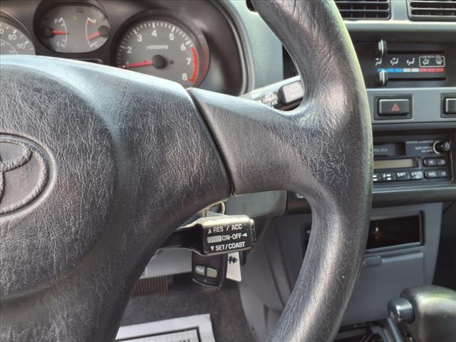 2000 Toyota RAV4 Base