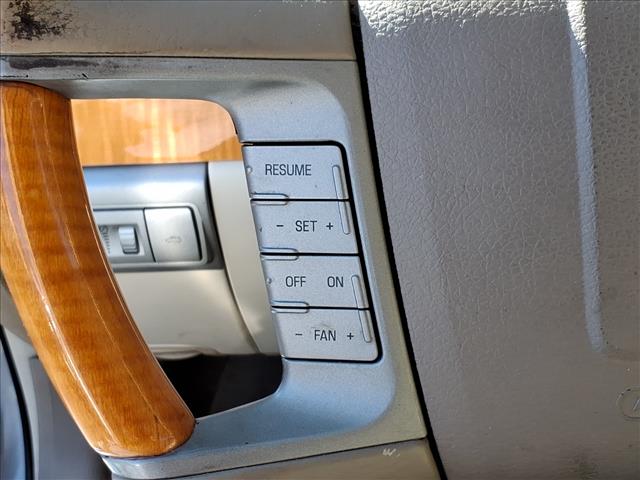 2006 Lincoln Zephyr Base