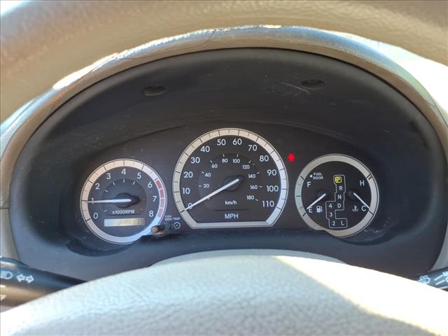 2004 Toyota Sienna LE 8 Passenger