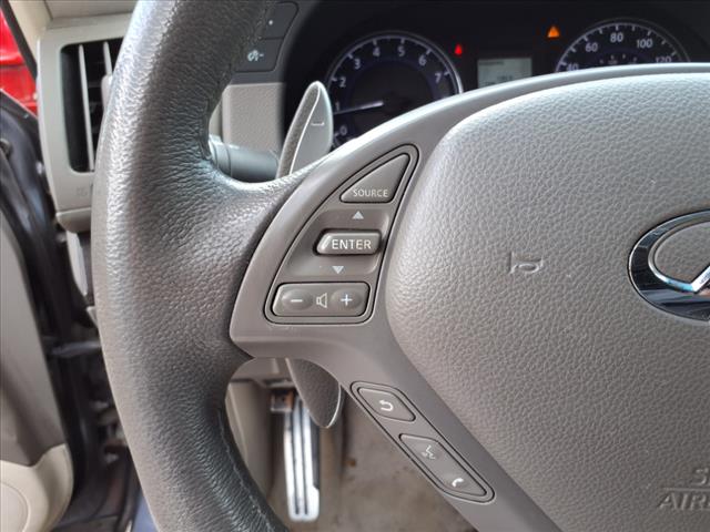 2011 INFINITI G37 Sedan x