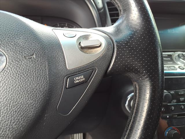 2010 INFINITI FX35 Base