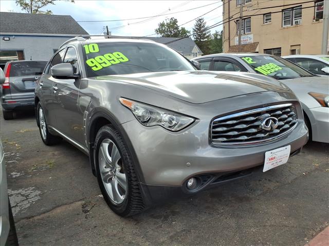 2010 INFINITI FX35 Base
